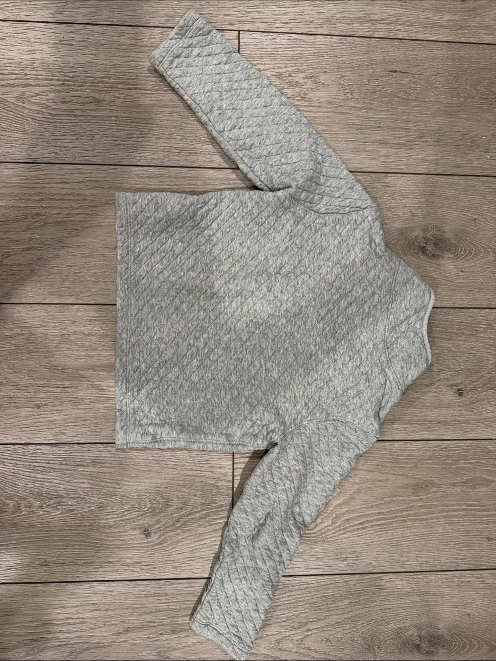 GAP Quilted Pullover Hoodie in Heather Gray